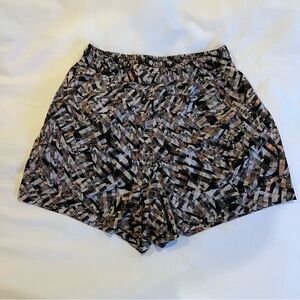lululemon athletica Men's Patterned Athletic Shorts - Pace Breaker 5”